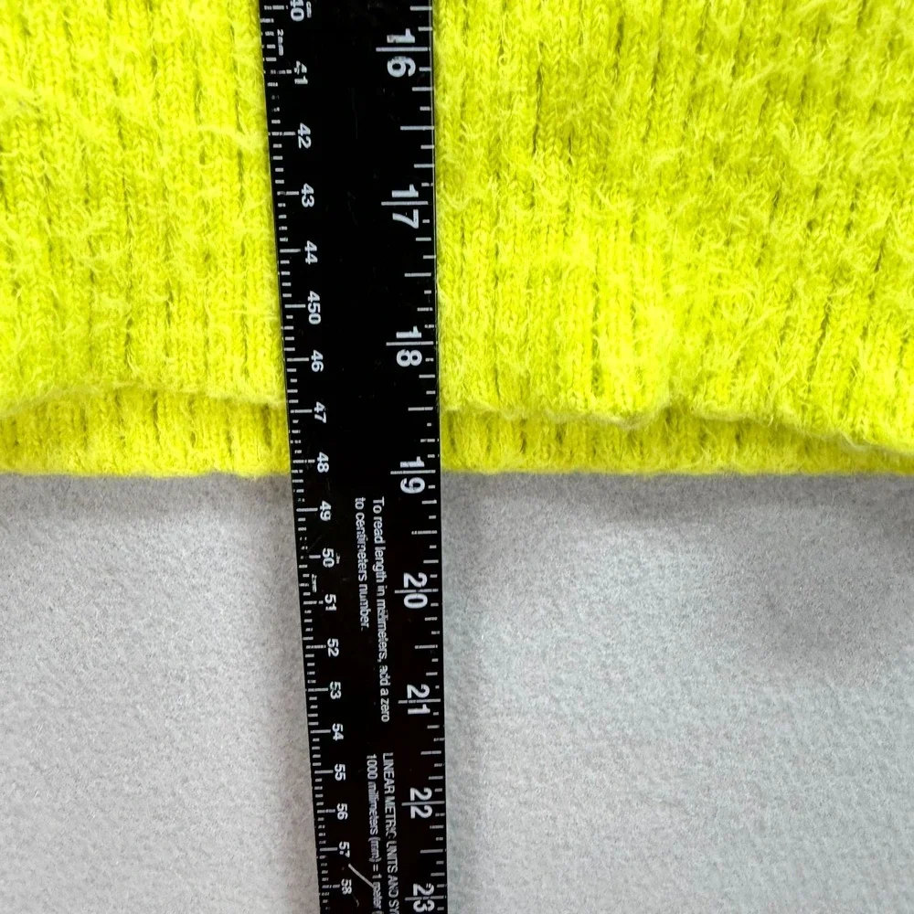 The Grinch Justice Hooded Sweater Girls Large Lime Green Graphic Logo Fuzzy Knit